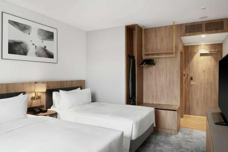 Hilton Garden Inn Vilnius City Centre - 13