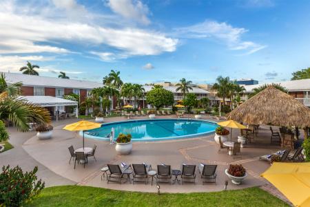 Best Western Palm Beach Lakes - 17