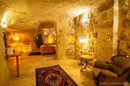 Atilla's Cave - 445