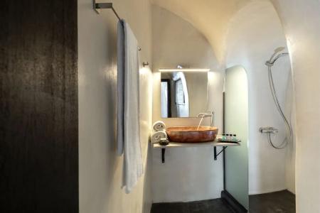 Pearl of Caldera Oia - Boutique by Pearl Collection - 148