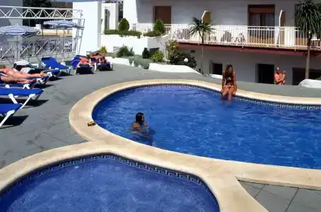 Petit Palau - Adults Only - 16