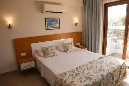 Perdikia Hill And Villas - 3