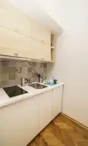Doma Zagreb - 290