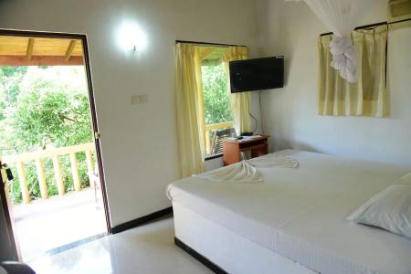 Shiny Lakeside Resort - 29