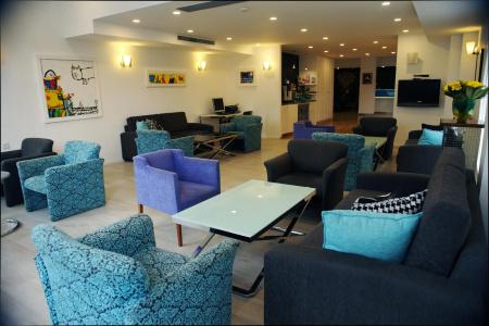 Best Western Regency Suites - 17