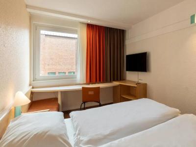 ibis Duisburg Hauptbahnhof - 10