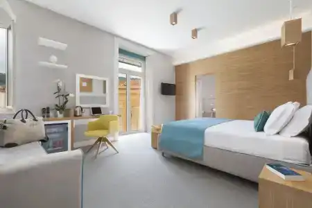 La Piazzetta Guest House - 97