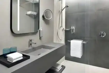 Courtyard by Marriott World Trade Centre, Dubai - 35