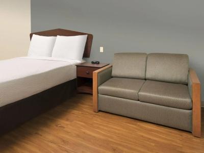 WoodSpring Suites - 6