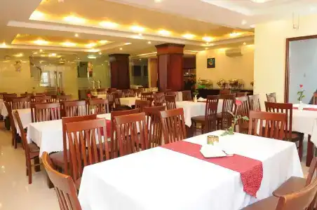 Quoc Cuong Center - 22