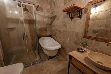 Sarnich Cave Suites - 113
