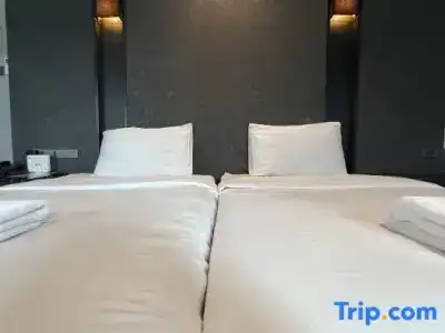 Pietra Bangkok - 69