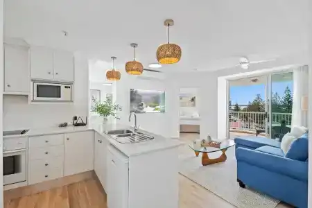 Crystal Bay On The Broadwater - 371