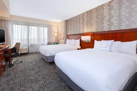 Courtyard by Marriott Downtown - 50