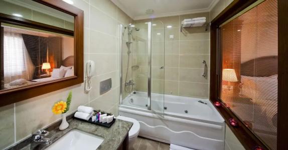Glk Premier The Home Suites & Spa - 58