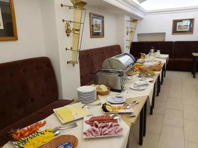 Chateau Cihelny - 32
