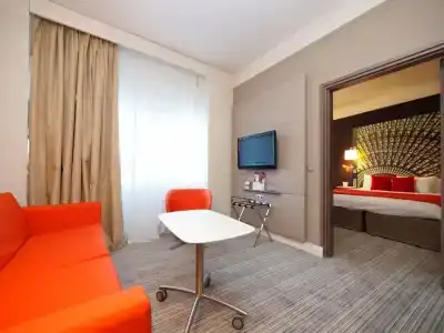 Mercure Nantes Centre Grand - 69