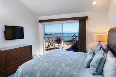 Sea & Sand Inn - 26