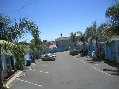 The Palomar Inn - 15