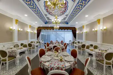 Side Royal Palace - 22