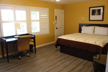 Carmel Wayfarer Inn - 60