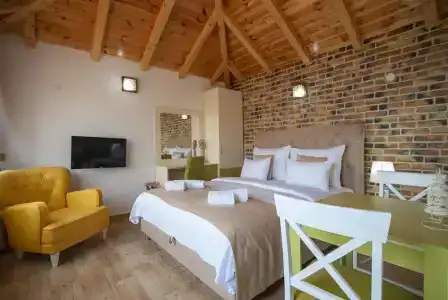 Harmonia Bungalows & Pool - 2
