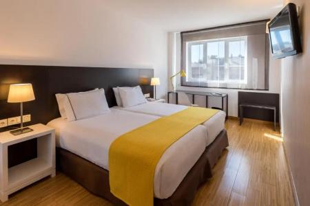 Rafaelhoteles Atocha - 53