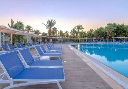 Euphoria Palm Beach Resort - 35