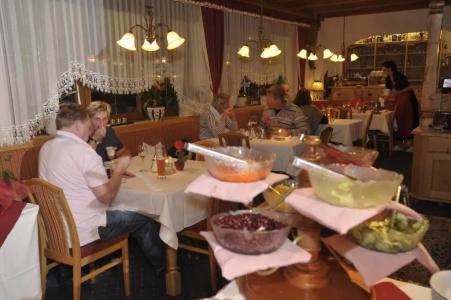 Waldhof - 4