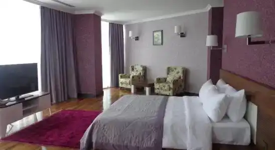 Agsaray Deluxe - 5