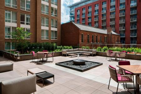 Courtyard by Marriott Washington Downtown/Convention Center - 20