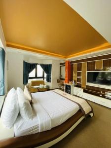 Dallas Dalat - 63
