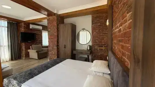 Han Suite - 113