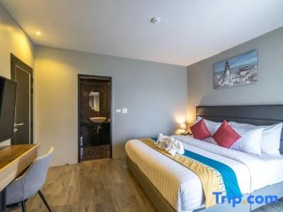 Triple L Patong Beach Phuket - 140