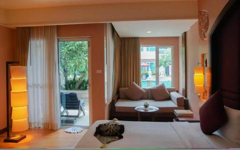 Grand Pacific Sovereign Resort & Spa - 86