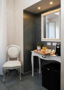 Relais Cavour Inn - 5