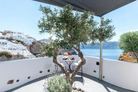 Pearl of Caldera Oia - Boutique by Pearl Collection - 236
