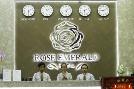 Rose Emerald - 15