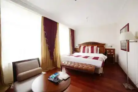 Crowne Plaza Minsk - 37