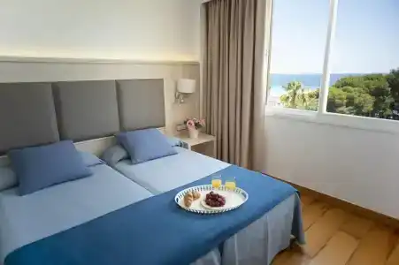 Ivory Playa Sports & Spa - 40