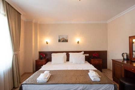 Sultanahmet Cesme - 17