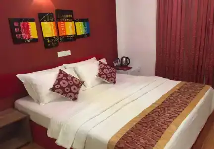 G 10 Beach Inn - 2