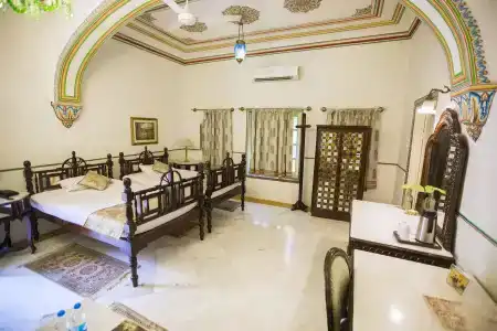 Alsisar Haveli - Heritage - 5