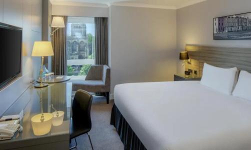 DoubleTree by Hilton Bristol City Centre - 60