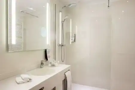 Best Western Plus City - 9