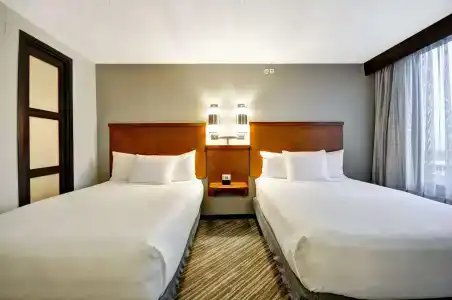 Hyatt Place Uptown - 5