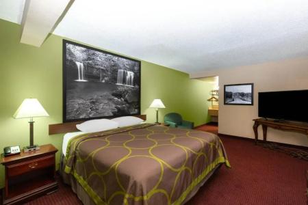 Super 8 by Wyndham - 29