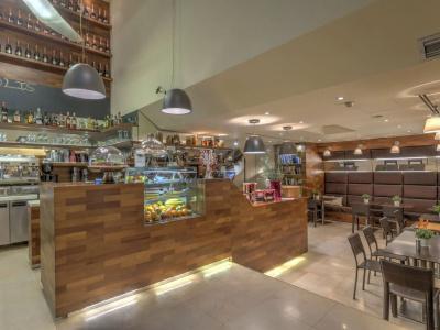 Polis Grand - 27