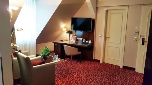 Best Western Plus StadtPalais - 78