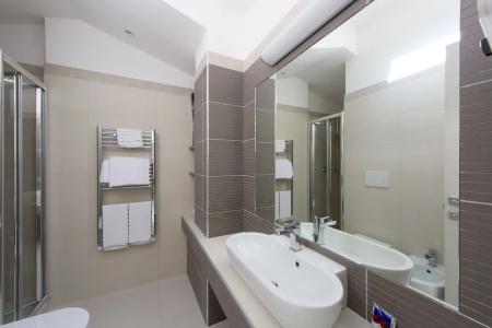Capri & Residence - 36